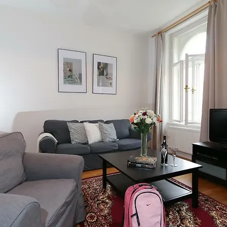 Apartment Vinohrady Sazavska *