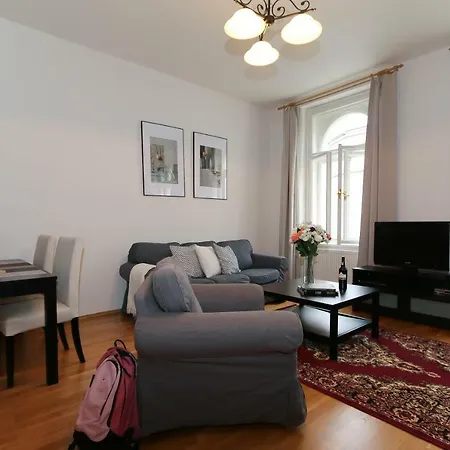 Apartment Vinohrady Sazavska *