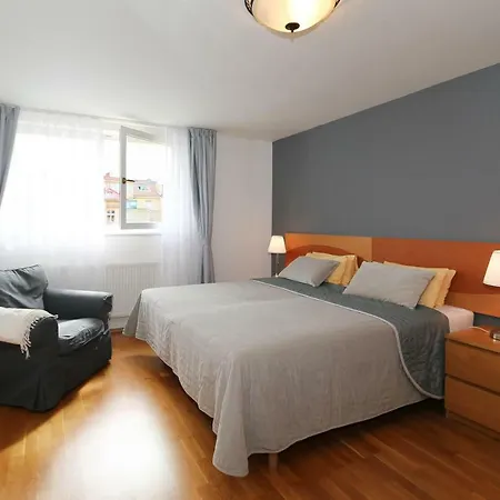 Apartment Vinohrady Sazavska Prague