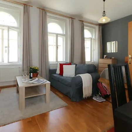 Appartement Vinohrady Sazavska