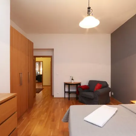 Vinohrady Sazavska Appartement